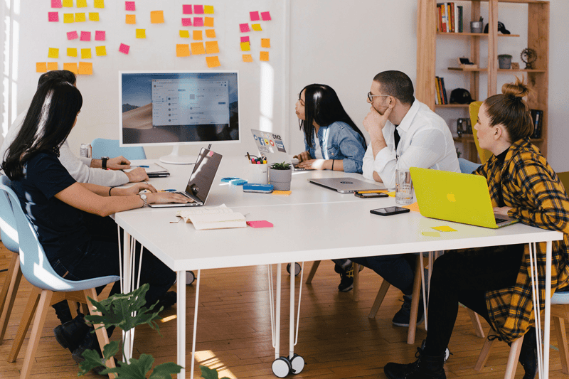 choosing the right web design agency