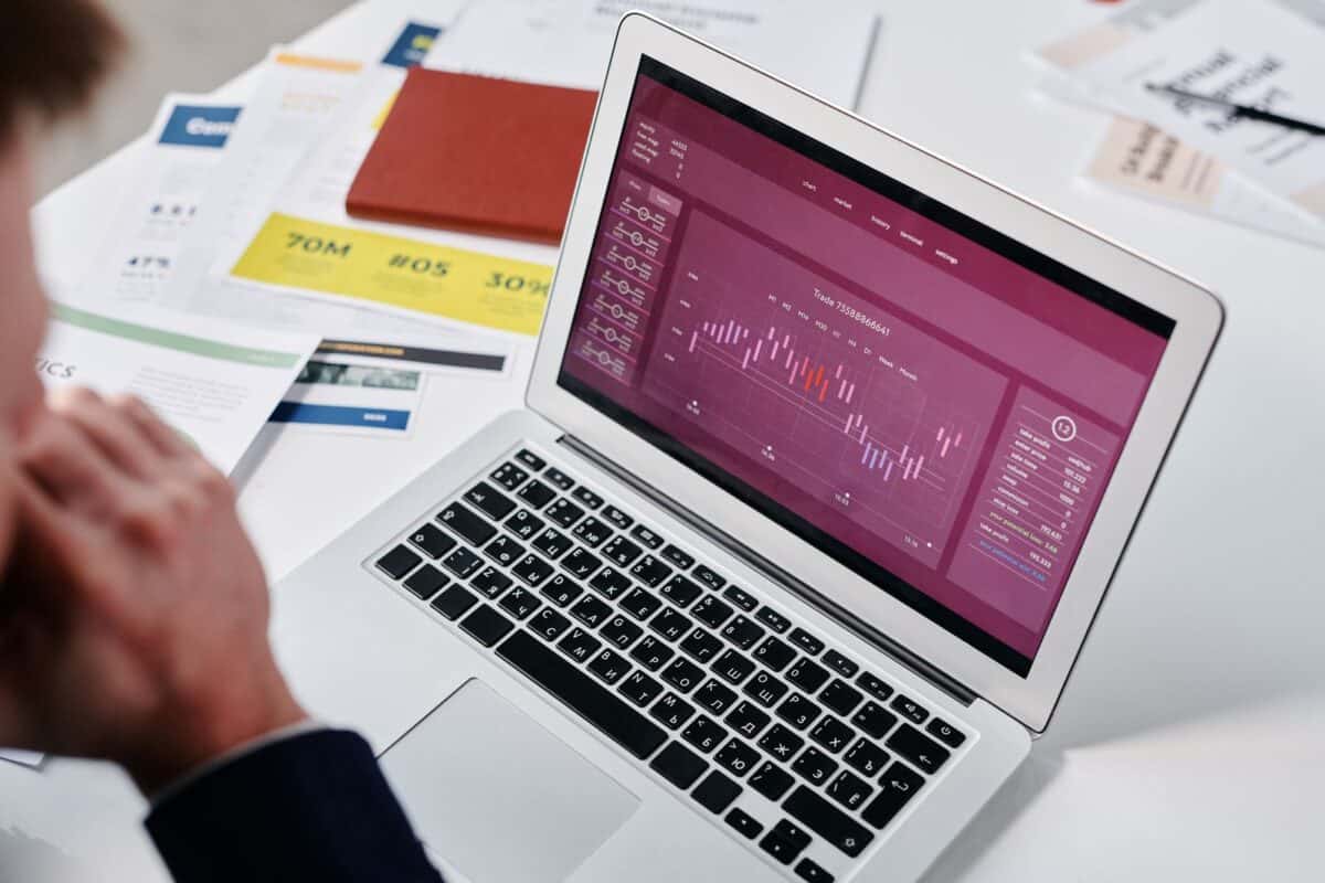 Analytics chart on a computer screen — SEO pricing guide for Edmonton businesses
